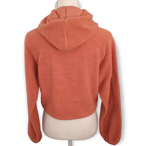 WILD FABLE ORANGE/PINK PLUSH CROP HOODIE SZ.S EUC - Picture 4 of 6